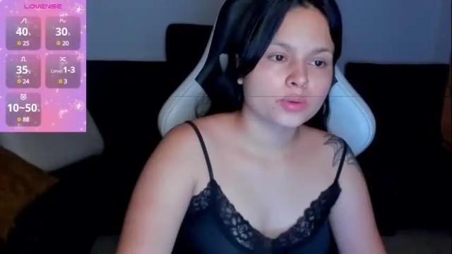 Image 3 of mafe23colombia Stream on Chaturbate on 3 months ago