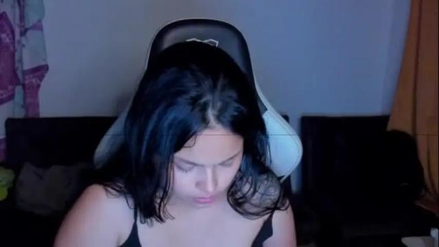 Image 2 of mafe23colombia Stream on Chaturbate on 1 month ago
