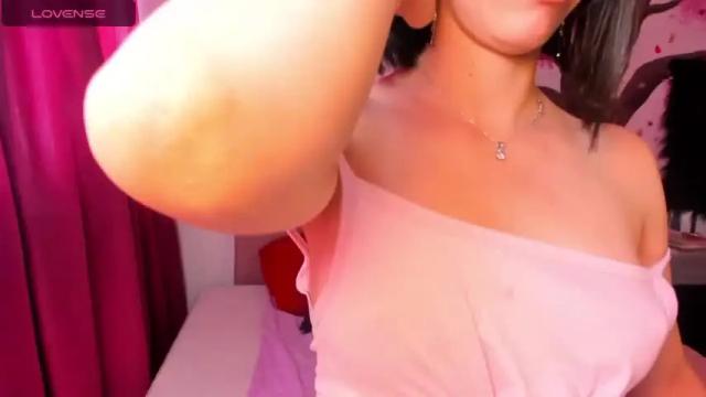 Image 8 of magali_11 Stream on Chaturbate on 13 months ago