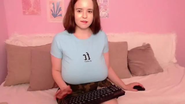 Image 2 of magda_marek Stream on Chaturbate on 18 months ago