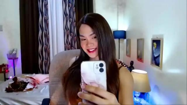 Image 3 of magdalenegrey Stream on Chaturbate on 18 months ago
