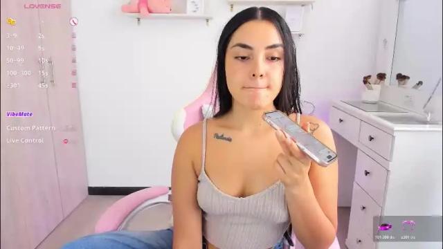 Image 2 of mager_of Stream on Chaturbate on 1 day ago