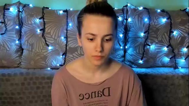 Image 2 of maggiecake Stream on Chaturbate on 1 month ago
