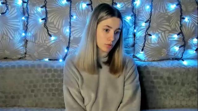 Image 3 of maggiecake Stream on Chaturbate on 1 month ago