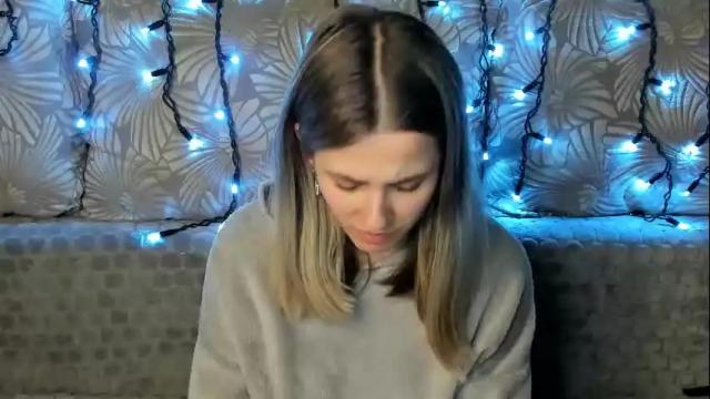 Image 3 of maggiecake Stream on Chaturbate on 1 month ago