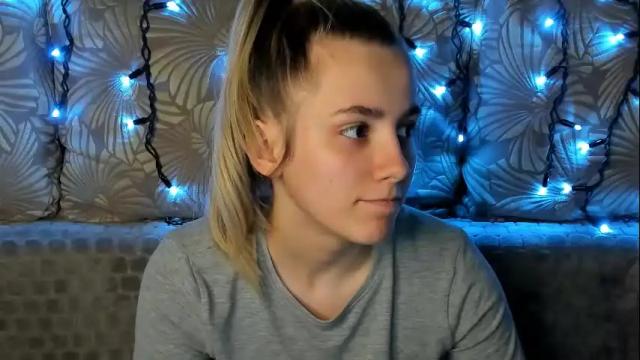 Image 6 of maggiecake Stream on Chaturbate on 23 days ago