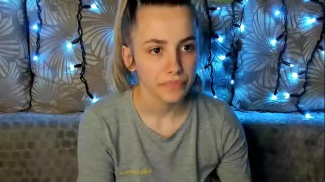 Image 8 of maggiecake Stream on Chaturbate on 23 days ago