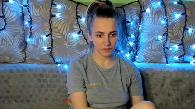 Image 3 of maggiecake Stream on Chaturbate on 22 days ago