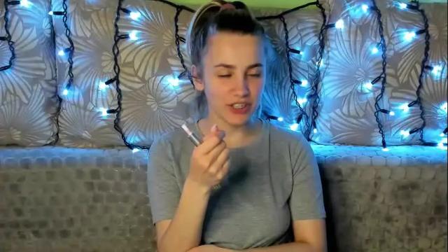 Image 4 of maggiecake Stream on Chaturbate on 22 days ago