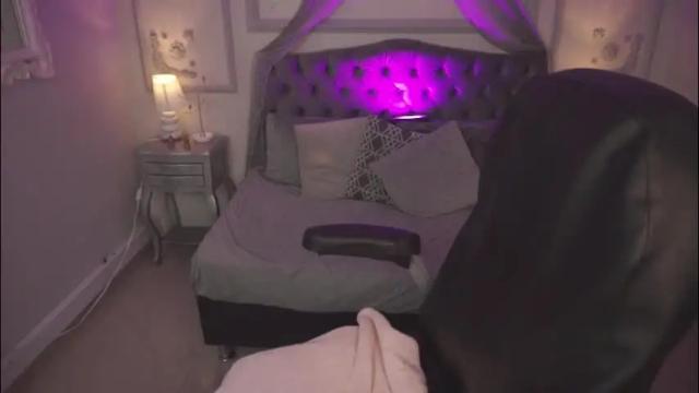 Image 3 of maggietime Stream on Chaturbate on 1 month ago