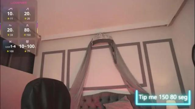 Image 2 of maggietime Stream on Chaturbate on 1 day ago