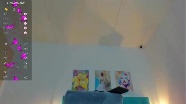 Image 4 of maggy_big_tits Stream on Chaturbate on 1 month ago