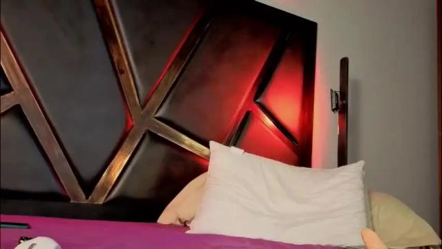 Image 11 of magiarias Stream on Chaturbate on 8 days ago