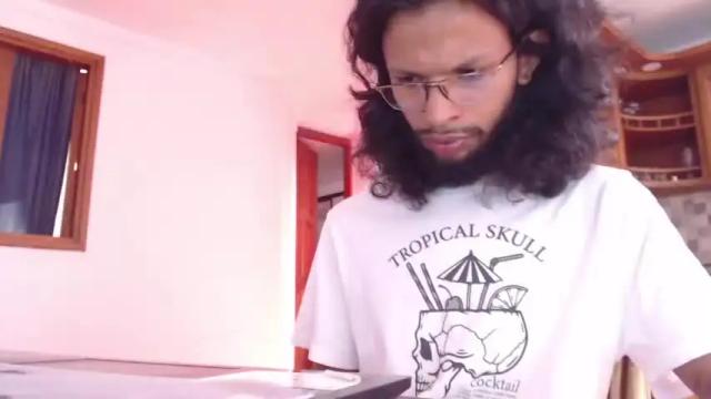 Image 4 of magiber1205 Stream on Chaturbate on 18 months ago
