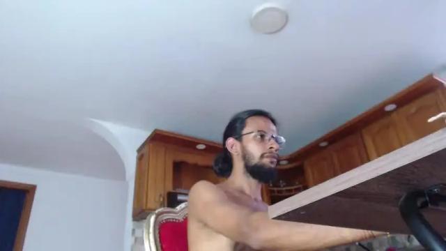 Image 7 of magiber1205 Stream on Chaturbate on 14 months ago