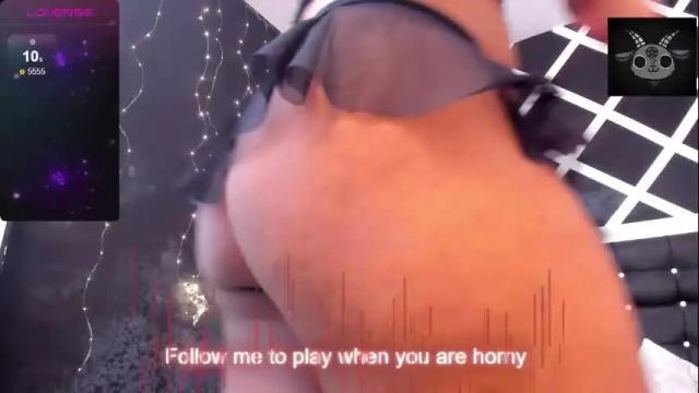 Image 6 of magic_axa_graham Stream on Chaturbate on 1 month ago