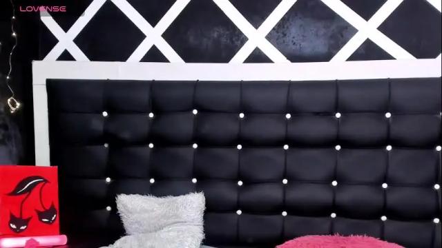 Image 6 of magic_axa_graham Stream on Chaturbate on 21 days ago
