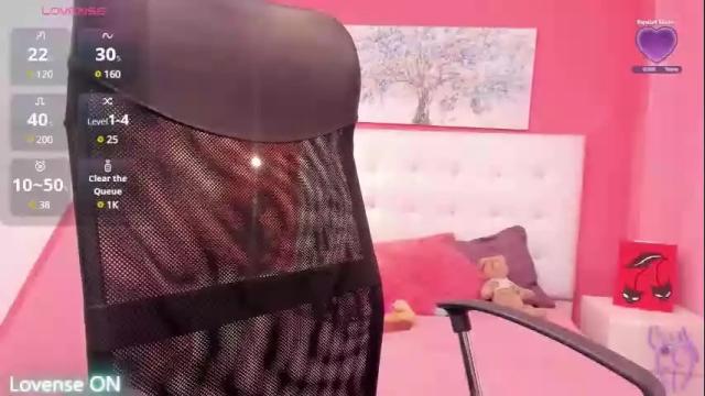 Image 7 of magic_axa_graham Stream on Chaturbate on 16 days ago