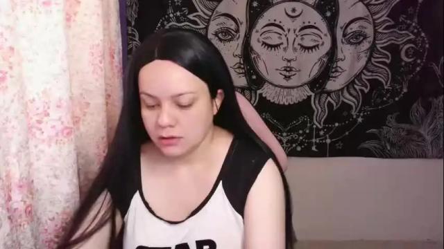 Image 2 of magic_clairewitch Stream on Chaturbate on 1 month ago