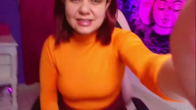 Image 2 of magic_clairewitch Stream on Chaturbate on 17 days ago
