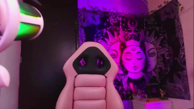 Image 10 of magic_clairewitch Stream on Chaturbate on 10 days ago