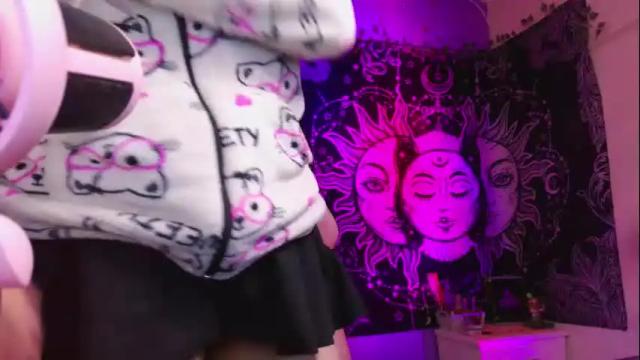 Image 8 of magic_clairewitch Stream on Chaturbate on 10 days ago