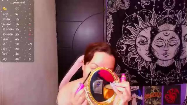 Image 3 of magic_clairewitch Stream on Chaturbate on 2 months ago