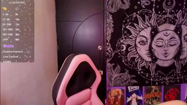 Thumbnail 2, magic_clairewitch's Stream at Chaturbate, 2 months ago