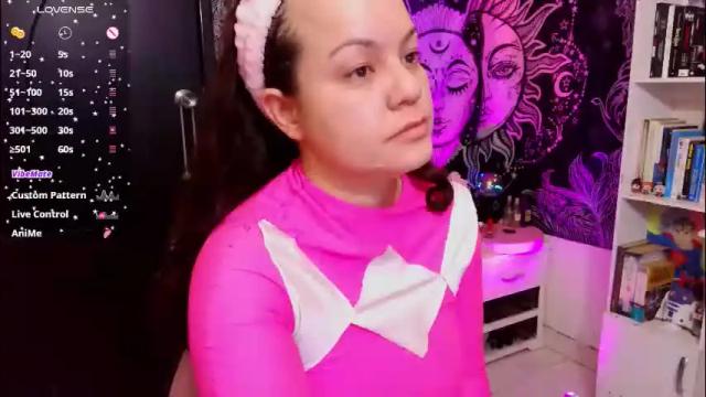 Image 4 of magic_clairewitch Stream on Chaturbate on 2 months ago