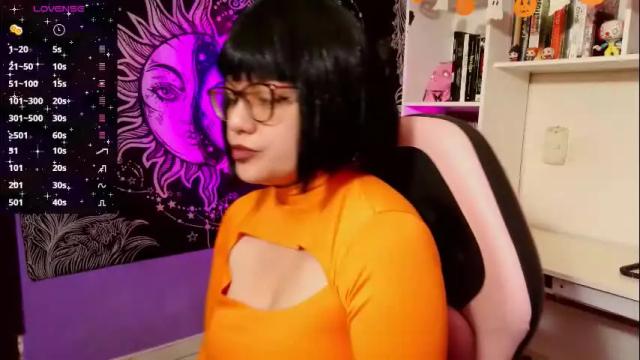 Image 11 of magic_clairewitch Stream on Chaturbate on 1 month ago