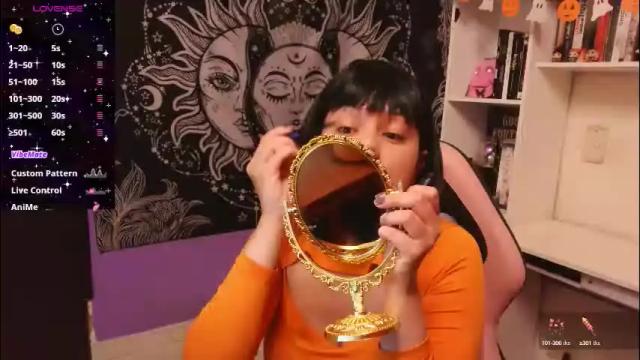 Image 2 of magic_clairewitch Stream on Chaturbate on 1 month ago