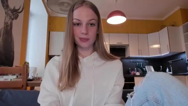 Image 11 of magic_couple13 Stream on Chaturbate on 13 months ago