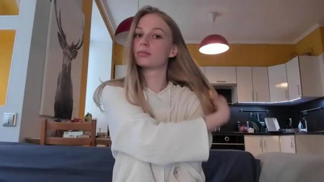 Image 2 of magic_couple13 Stream on Chaturbate on 13 months ago