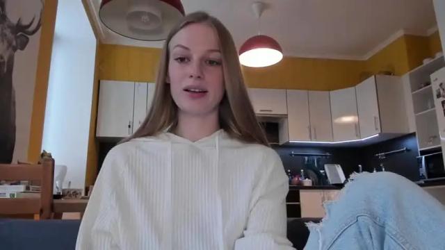 Image 3 of magic_couple13 Stream on Chaturbate on 13 months ago