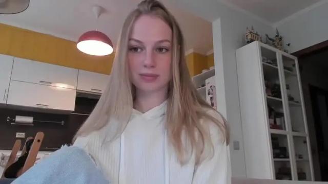 Image 4 of magic_couple13 Stream on Chaturbate on 13 months ago
