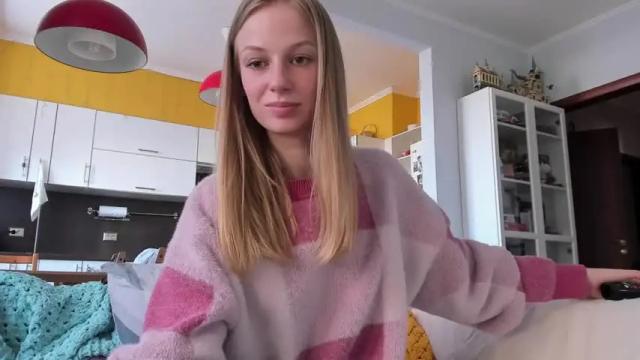 Image 4 of magic_couple13 Stream on Chaturbate on 13 months ago