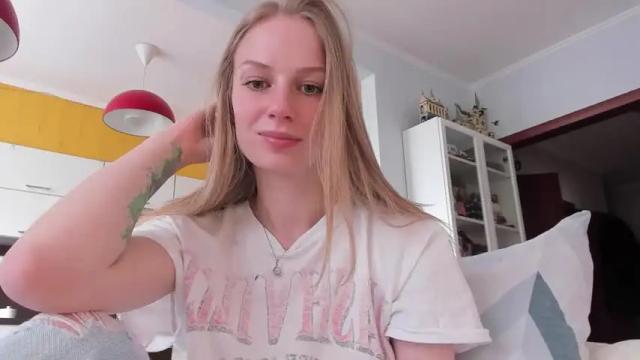 Thumbnail 2, magic_couple13's Stream at Chaturbate, 14 months ago