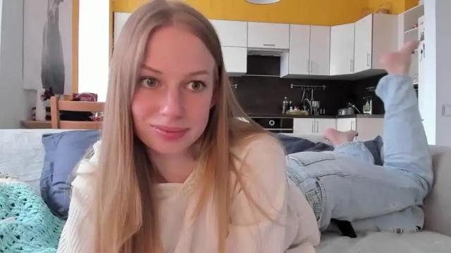 Image 3 of magic_couple13 Stream on Chaturbate on 12 months ago