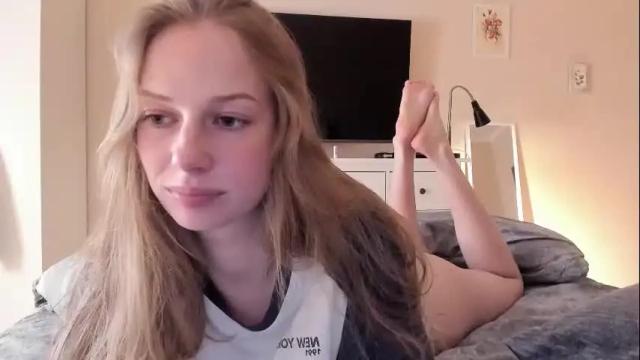 Image 8 of magic_couple13 Stream on Chaturbate on 20 days ago
