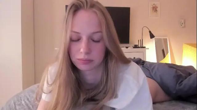 Image 12 of magic_couple13 Stream on Chaturbate on 8 days ago