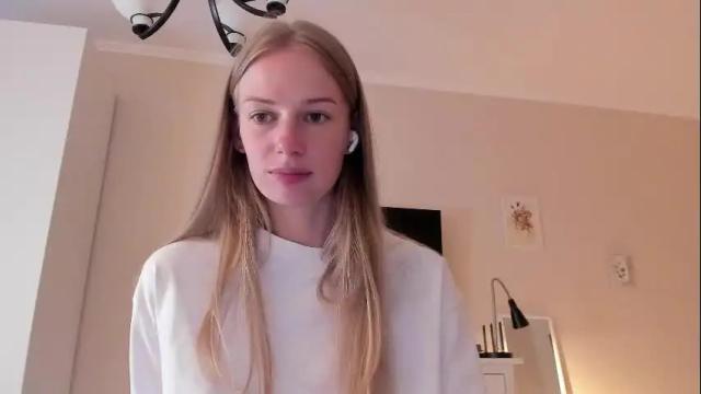 Image 10 of magic_couple13 Stream on Chaturbate on 28 days ago