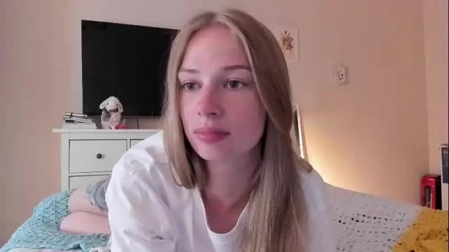 Image 2 of magic_couple13 Stream on Chaturbate on 28 days ago