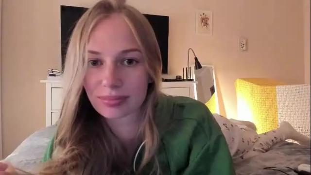 Image 11 of magic_couple13 Stream on Chaturbate on 22 days ago