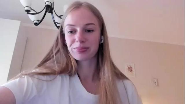 Image 8 of magic_couple13 Stream on Chaturbate on 21 days ago