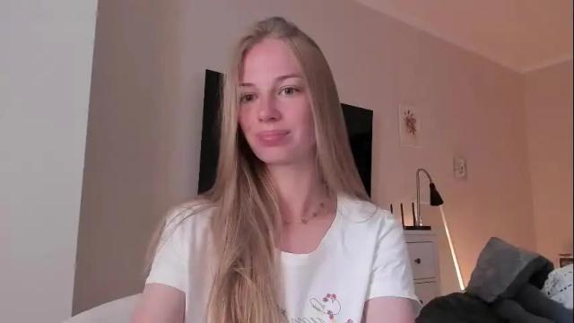 Image 3 of magic_couple13 Stream on Chaturbate on 16 days ago