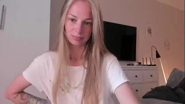 Image 8 of magic_couple13 Stream on Chaturbate on 16 days ago