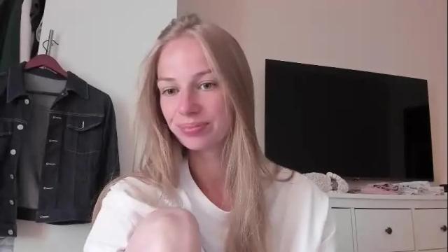 Image 2 of magic_couple13 Stream on Chaturbate on 13 days ago