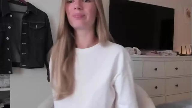 Image 7 of magic_couple13 Stream on Chaturbate on 13 days ago