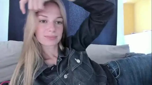 Image 10 of magic_couple13 Stream on Chaturbate on 1 day ago