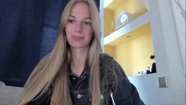 Image 2 of magic_couple13 Stream on Chaturbate on 1 day ago
